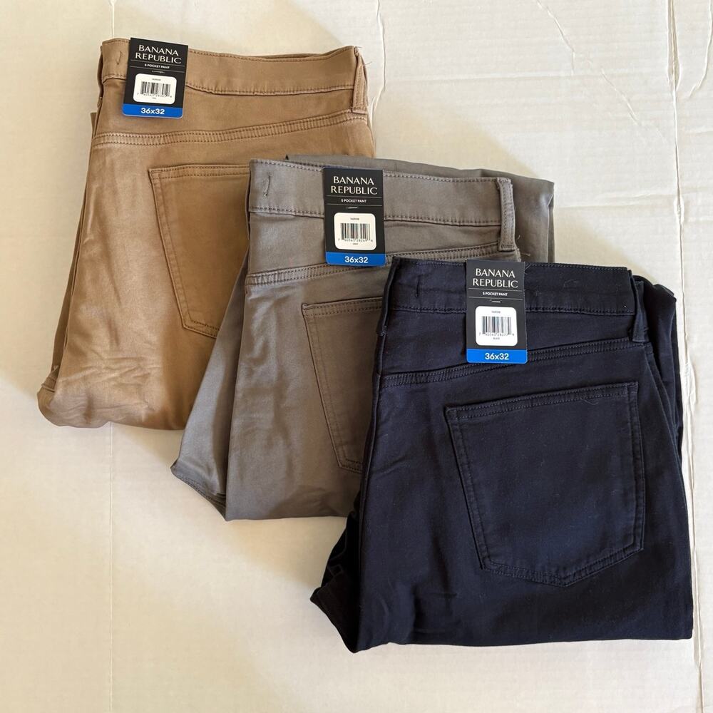 3 Banana Republic Men’s 5-Pocket Twill Pants